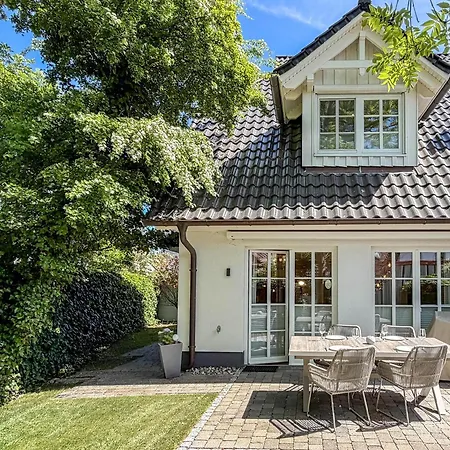 Holiday home Traumzeit 1 Zingst